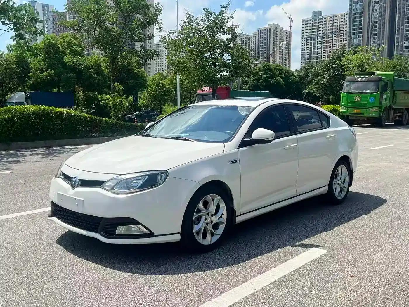 MG6 2014 Hatchback 1.8T Automatic Performance Edition — миниатюра 1