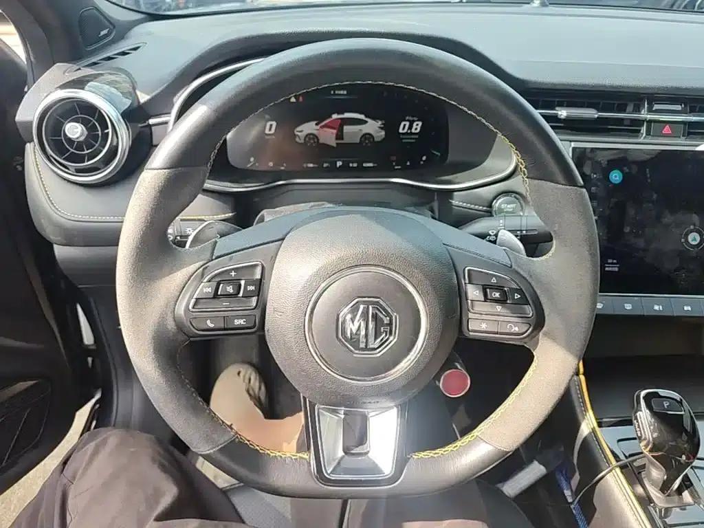 MG6 2021 Pro 1.5T Automatic Trophy Flagship Edition — миниатюра 11