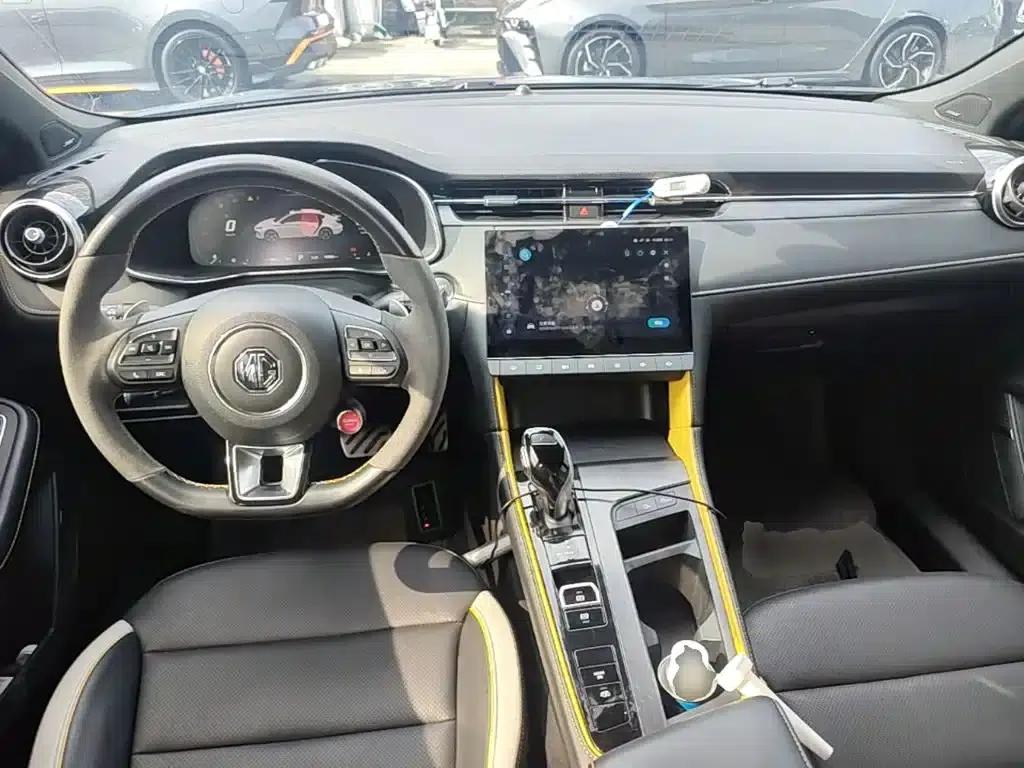 MG6 2021 Pro 1.5T Automatic Trophy Flagship Edition — миниатюра 10