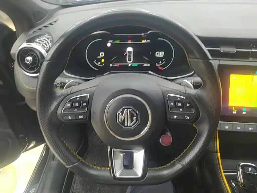 MG6 2021 Pro 1.5T Automatic Trophy Luxury Edition — миниатюра 11