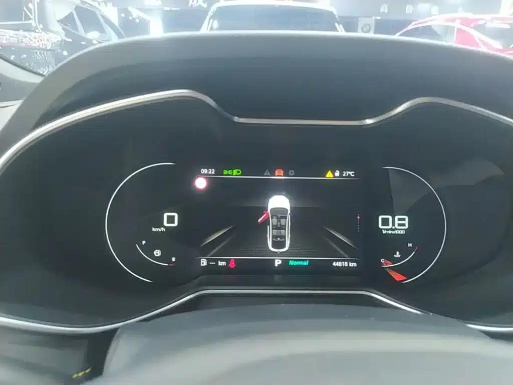 MG6 2021 Pro 1.5T Automatic Trophy Luxury Edition — миниатюра 12