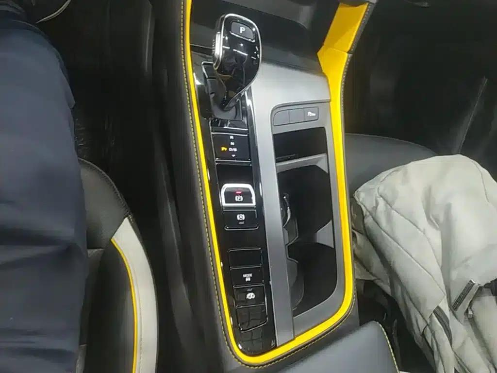 MG6 2021 Pro 1.5T Automatic Trophy Luxury Edition — миниатюра 14