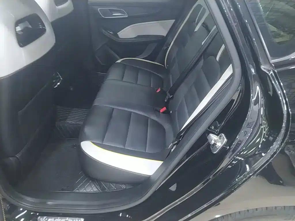 MG6 2021 Pro 1.5T Automatic Trophy Luxury Edition — миниатюра 17