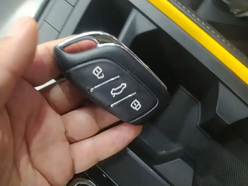 MG6 2021 Pro 1.5T Automatic Trophy Luxury Edition — миниатюра 9