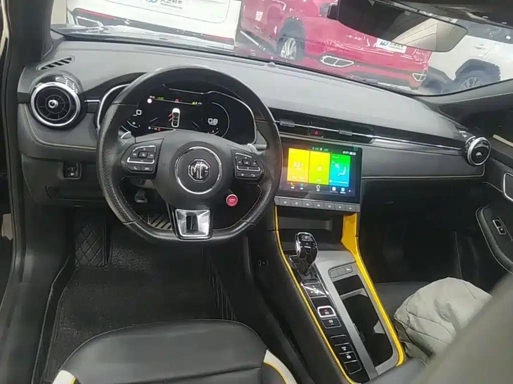 MG6 2021 Pro 1.5T Automatic Trophy Luxury Edition — миниатюра 10