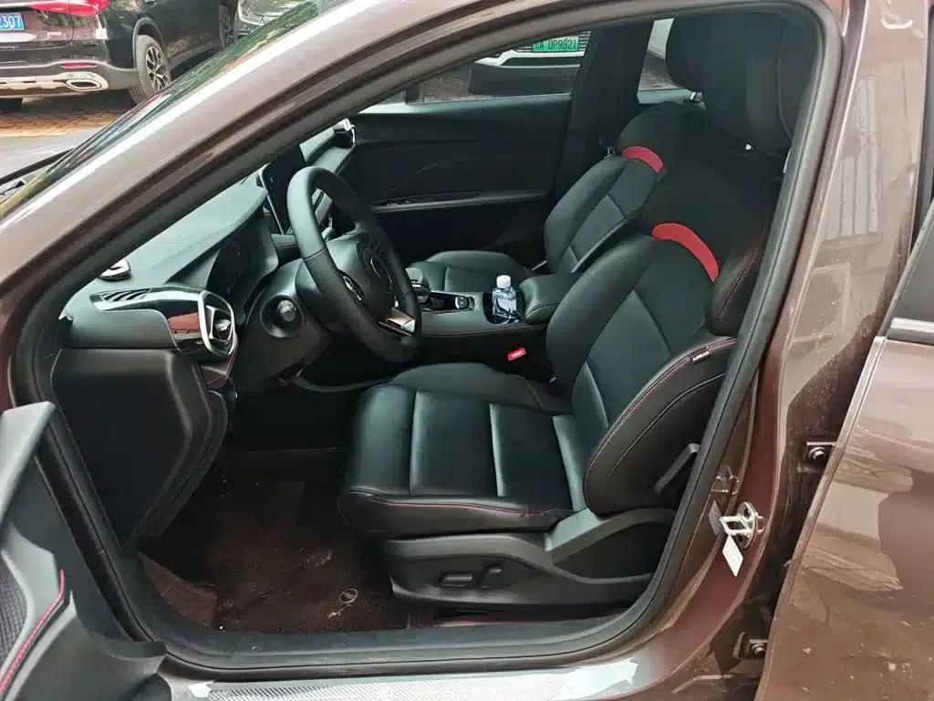 MG5 2025 300TGI Global Flagship Edition — миниатюра 11