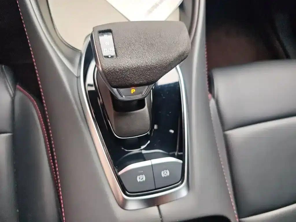 MG5 2025 300TGI Global Flagship Edition — миниатюра 10