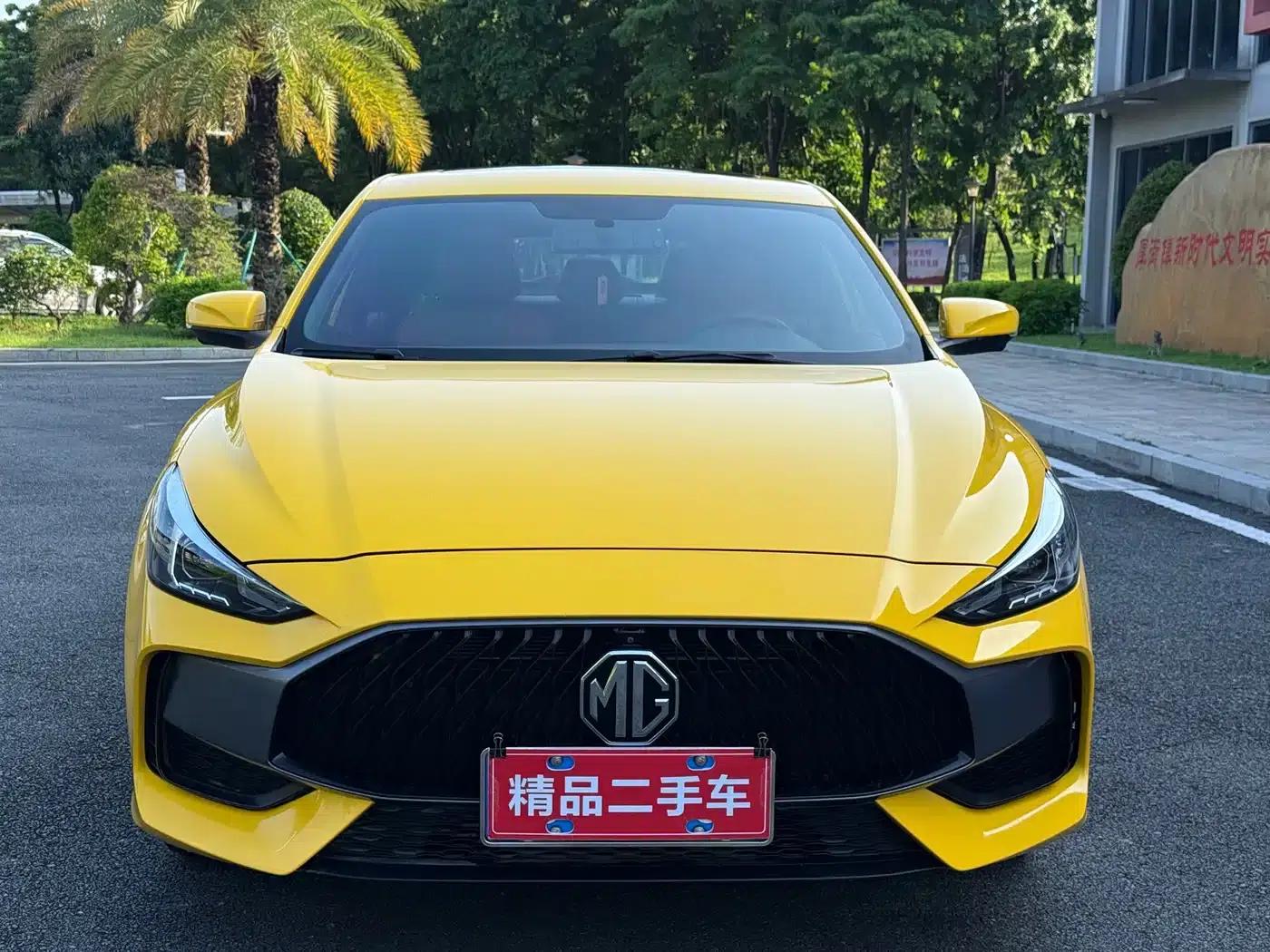 MG5 2022 180DVVT CVT Youth Luxury Edition — миниатюра 2