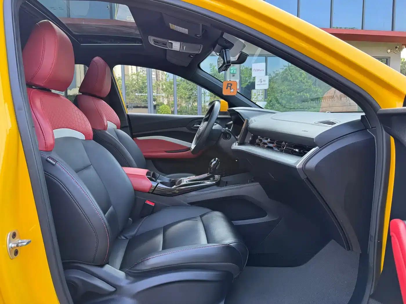 MG5 2022 180DVVT CVT Youth Luxury Edition — миниатюра 14