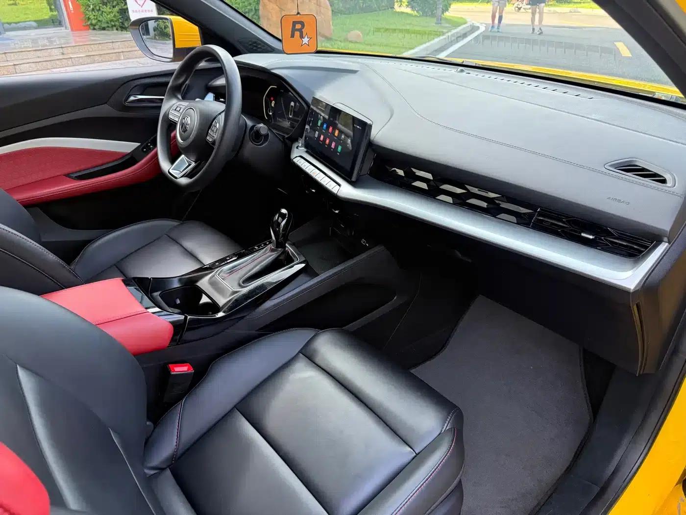 MG5 2022 180DVVT CVT Youth Luxury Edition — миниатюра 15