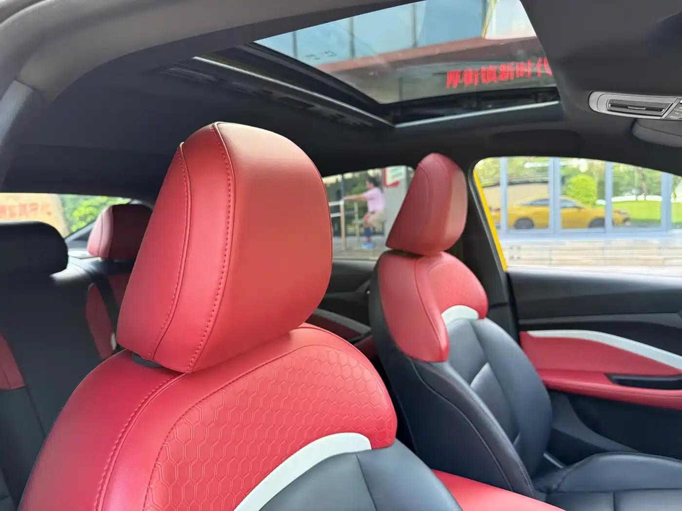 MG5 2022 180DVVT CVT Youth Luxury Edition — миниатюра 17
