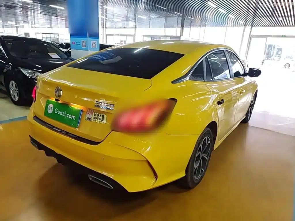 MG5 2022 180DVVT CVT Youth Luxury Edition — миниатюра 7