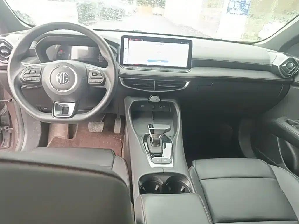 MG5 2025 300TGI Global Flagship Edition — миниатюра 10