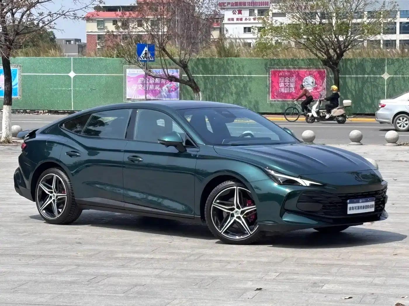 MG7 2025 2.0T Trophy+ Super Sport Edition — миниатюра 3