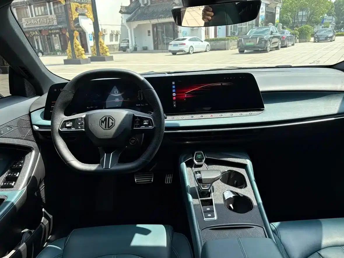 MG7 2023 1.5T DCT Elegant Edition — миниатюра 9