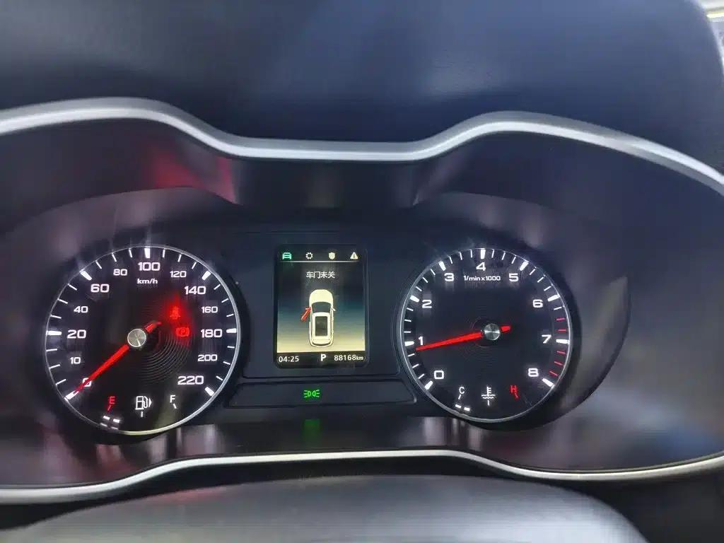 MG ZS 2020 180DVVT Automatic Plus L2+ — миниатюра 12