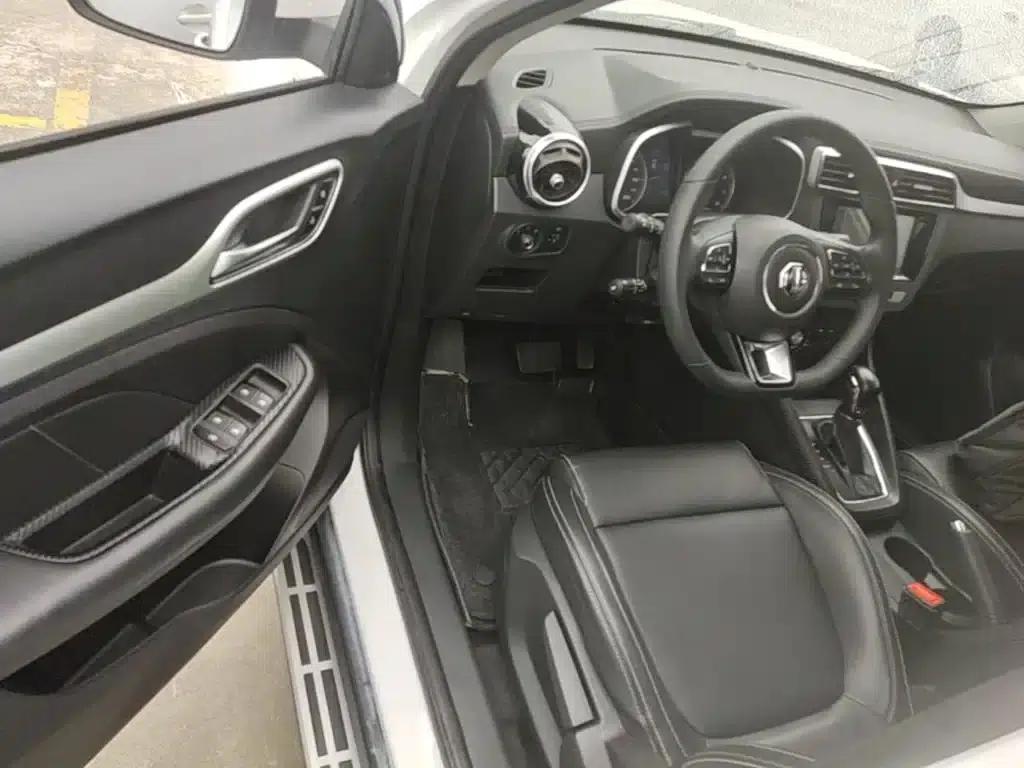 MG ZS 2017 1.5L Automatic Internet Edition — миниатюра 16