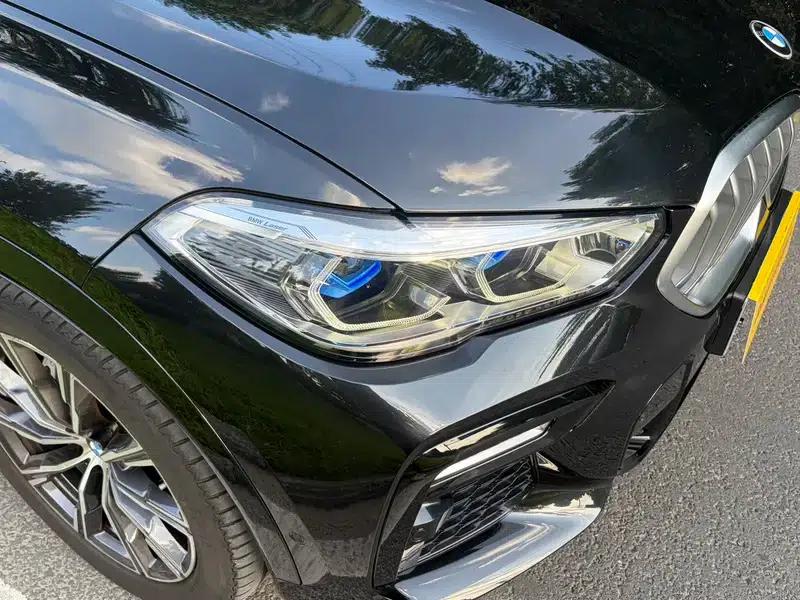 2021 BMW X6 xDrive40i M Sport Package — миниатюра 9