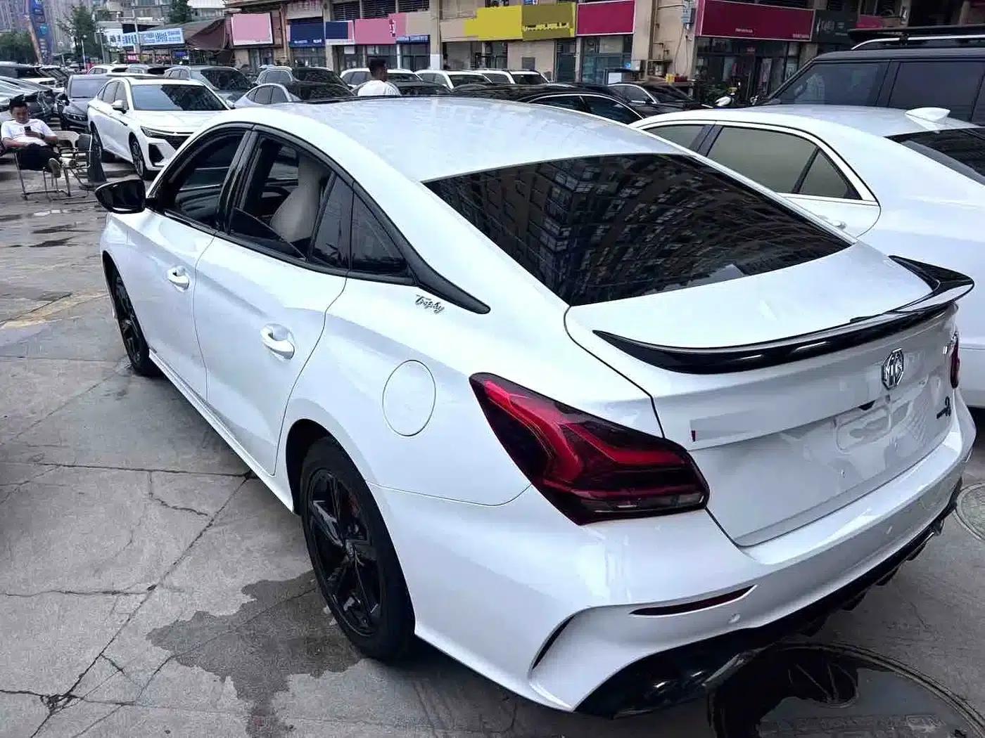 MG5 Scorpio 2022 1.5T Luxury Edition — миниатюра 7