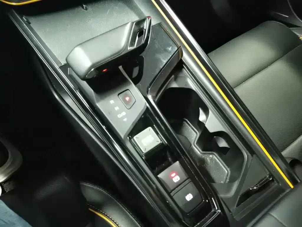 MG5 Scorpio 2022 1.5T Trophy Sport Flagship Edition — миниатюра 21