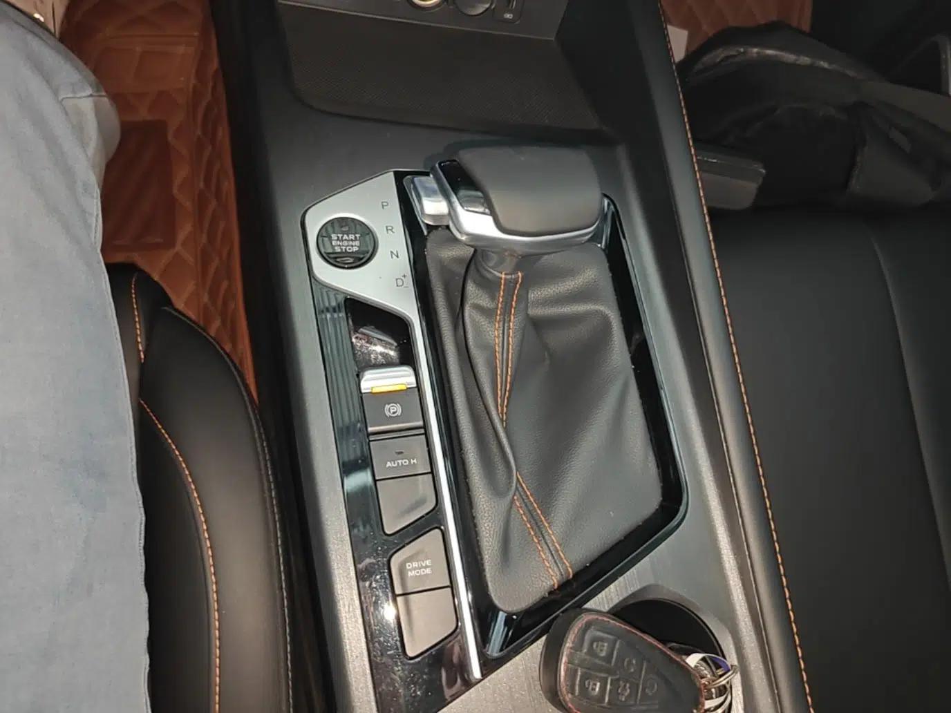 CHANGAN OSHAN X7 PLUS 2023 Enjoy Edition 1.5T Automatic Prestige 7-Seater — миниатюра 16