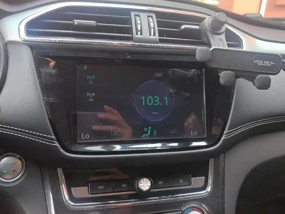 2017 GS 20T Automatic Premium Edition — миниатюра 13