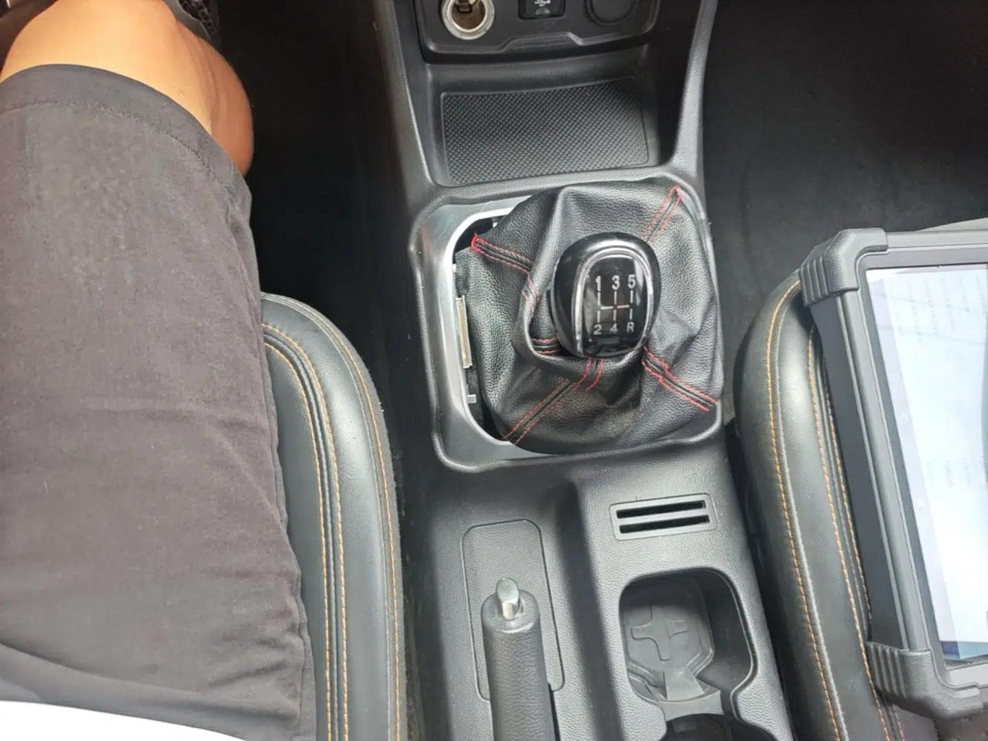 CHANGAN OSHAN X70A 2018 1.5L Manual Elite Version — миниатюра 16