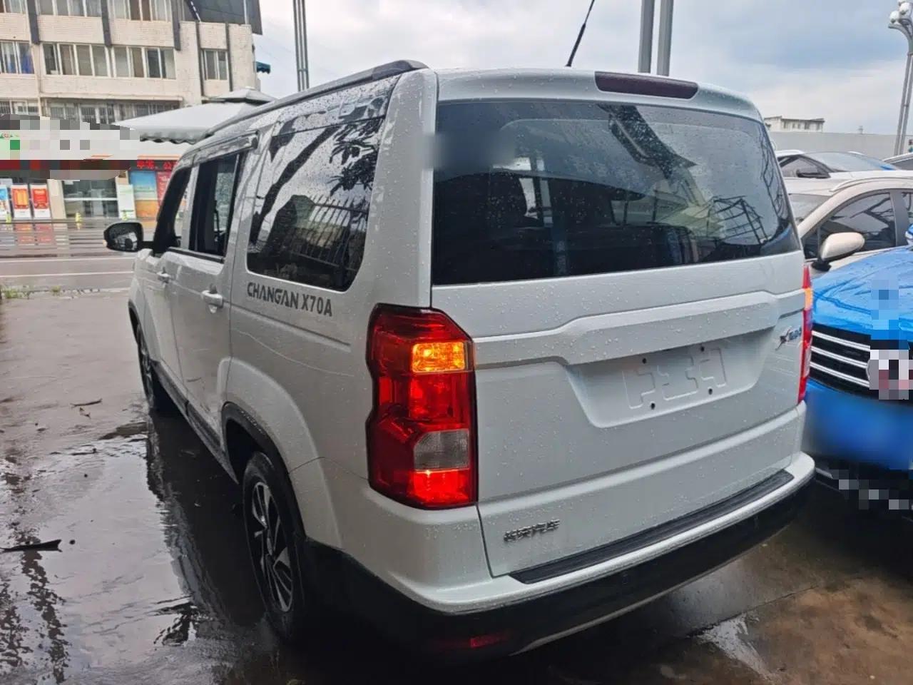CHANGAN OSHAN X70A 2018 1.5L Manual Elite Version — миниатюра 4