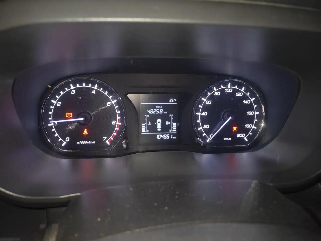 CHANGAN OSHAN X70A 2018 1.5L Manual Elite Version — миниатюра 11