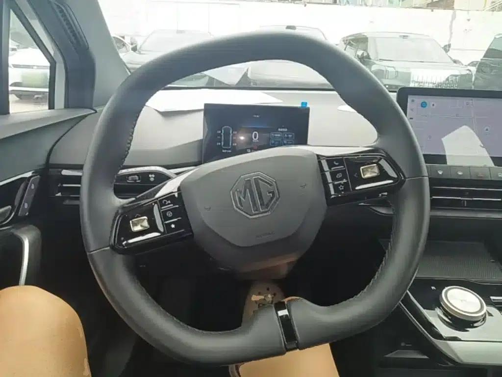 MG4 2023 425km Executive Edition — миниатюра 11