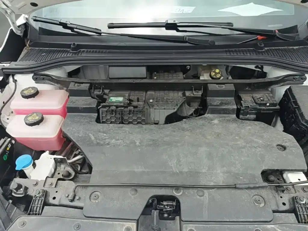 MG4 2023 425km Executive Edition — миниатюра 20