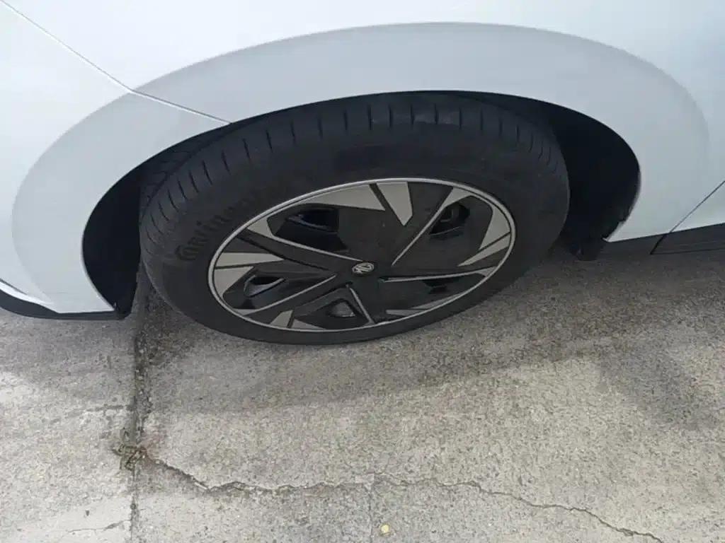 MG4 2023 425km Executive Edition — миниатюра 23
