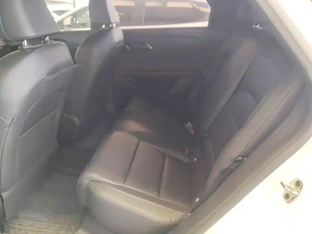 MG4 2023 425km Executive Edition — миниатюра 17