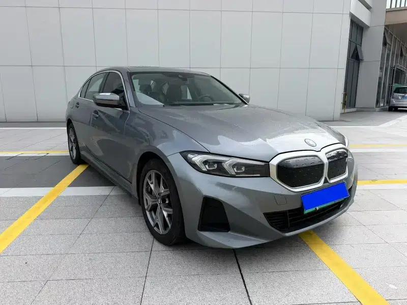 BMW i3 2022 eDrive35L — миниатюра 3