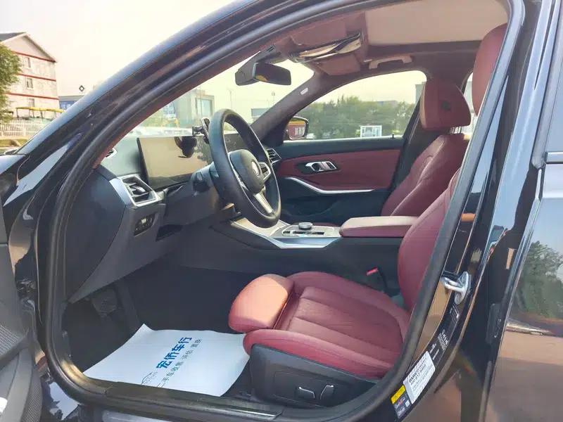 BMW i3 2023 Facelift eDrive40L Shadow Edition — миниатюра 12