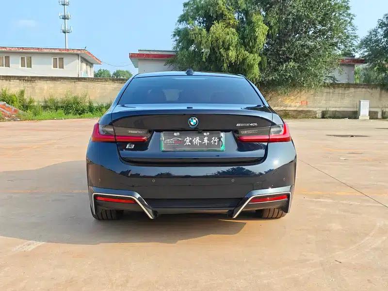 BMW i3 2023 Facelift eDrive40L Shadow Edition — миниатюра 6