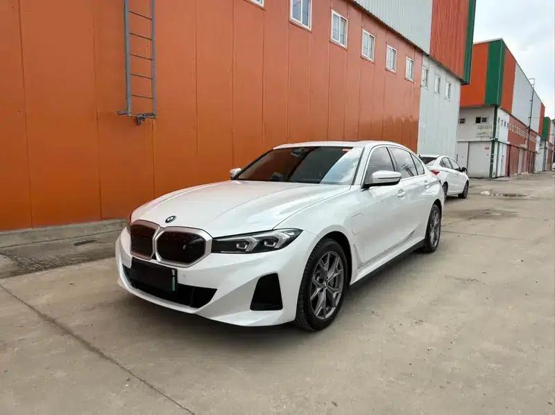 BMW i3 2022 eDrive35L — миниатюра 1