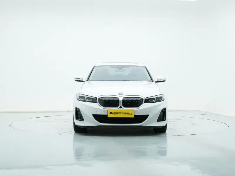 BMW i3 2022 eDrive35L — миниатюра 2