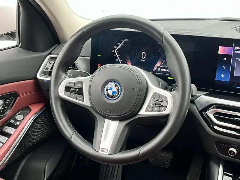 BMW i3 2022 eDrive35L — миниатюра 16
