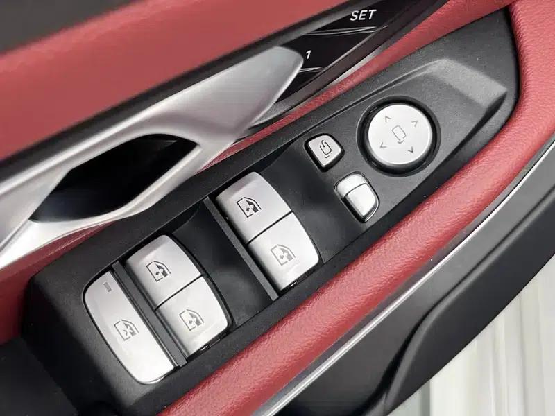 BMW i3 2022 eDrive35L — миниатюра 26