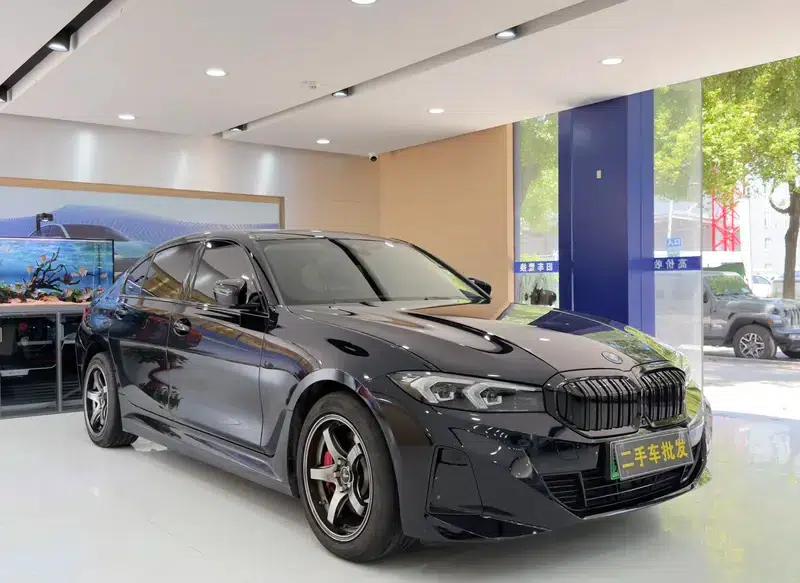 BMW i3 2023 eDrive35L — миниатюра 3
