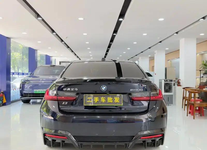 BMW i3 2023 eDrive35L — миниатюра 5