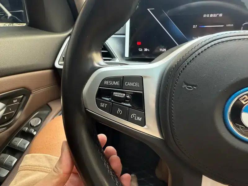 BMW i3 2022 eDrive35L — миниатюра 11