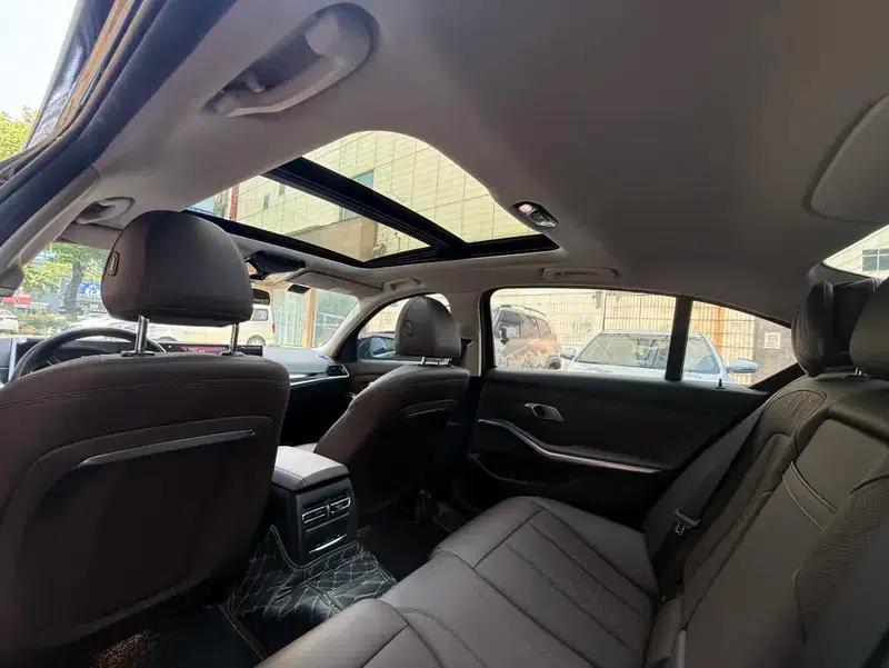 BMW i3 2022 eDrive35L — миниатюра 17