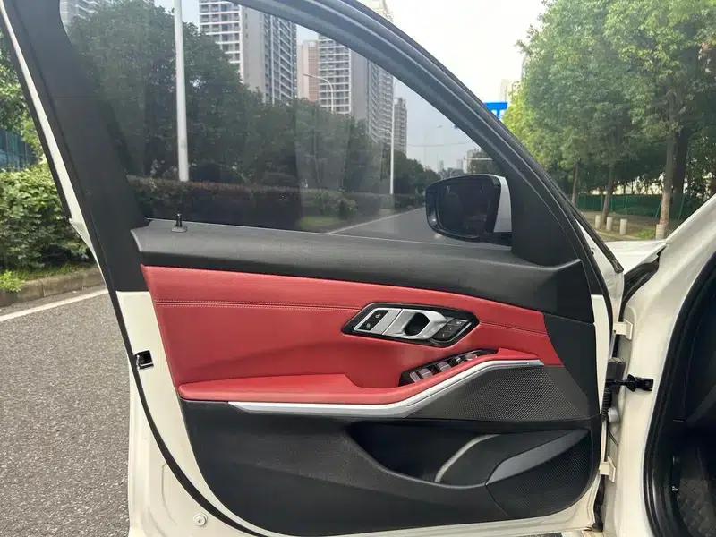 BMW i3 2022 eDrive35L — миниатюра 19