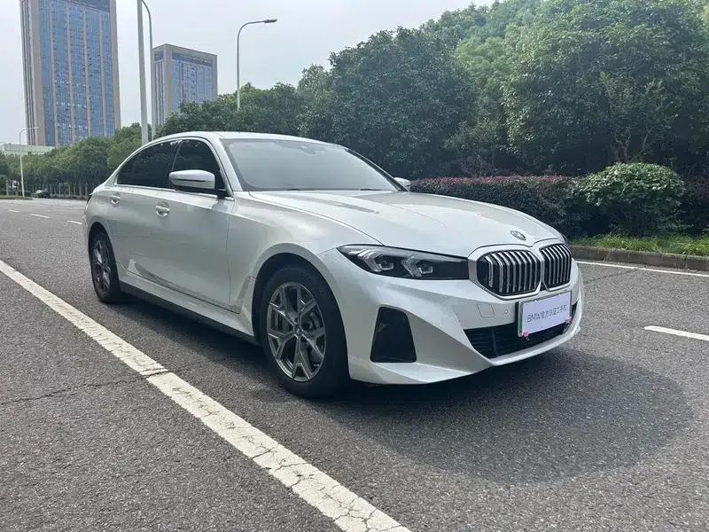 BMW i3 2022 eDrive35L — миниатюра 3