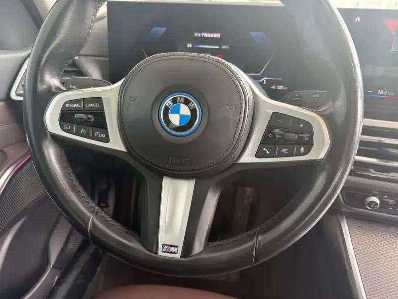 BMW i3 2022 eDrive35L — миниатюра 23