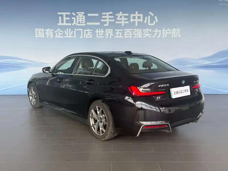 BMW i3 2022 eDrive35L — миниатюра 5