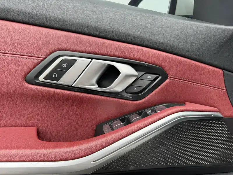 BMW i3 2022 eDrive35L — миниатюра 13