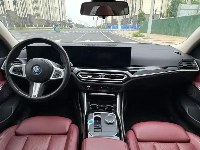 BMW i3 2022 eDrive35L — миниатюра 9